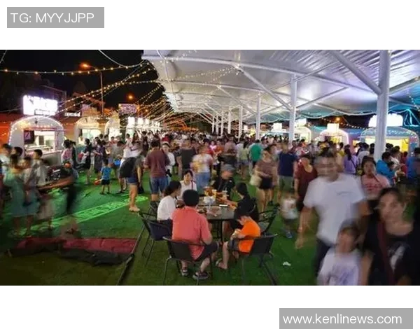 足球明星夜市探秘与美食之旅尽享人间烟火气息